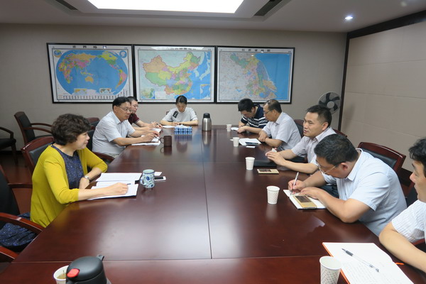 蒋国平副校长一行在江苏省邮政管理局调研